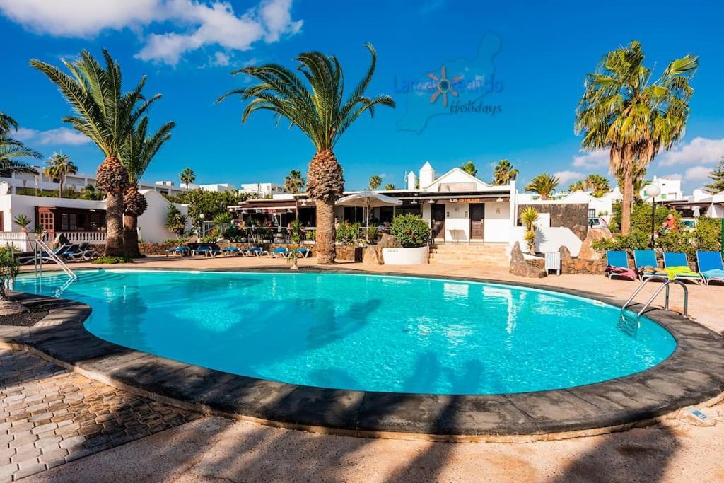 Casa Patty, Piscinas Climatizadas, Primera Linea Costa Teguise Exterior photo