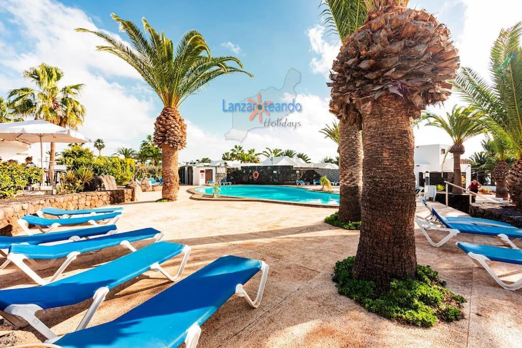 Casa Patty, Piscinas Climatizadas, Primera Linea Costa Teguise Exterior photo